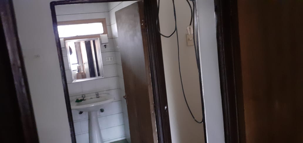 Casa 2 pisos 4 dorm. y 2 baños