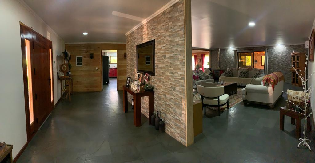 Casa 350m2, 4 dorm, piscina