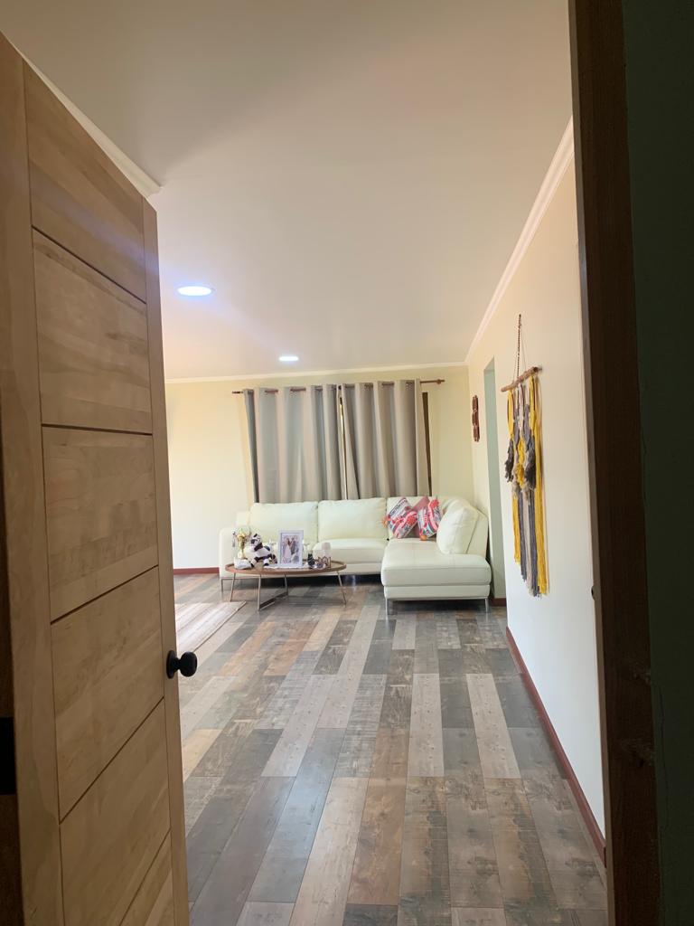Casa 350m2, 4 dorm, piscina