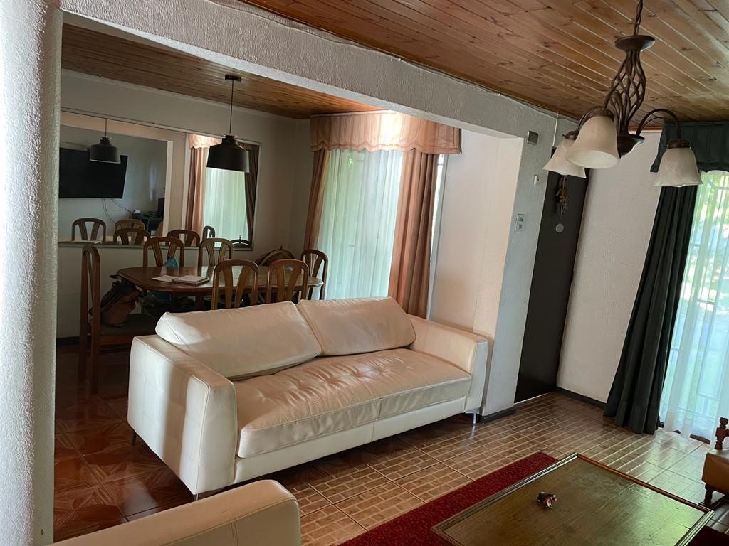 Casa 2 Pisos, 3 dor. Curicó