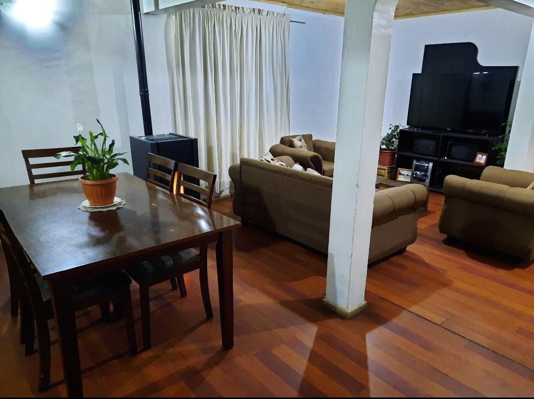 Venta Casa 2 Pisos, Romeral